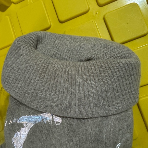 Minnie Rose Women’s Cashmere Turtleneck Sweater Size S - Picture 12 of 12